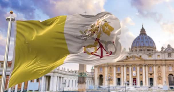 Bandera Del Estado Ciudad Del Vaticano Ondeando Viento Con Basílica — Vídeos de Stock