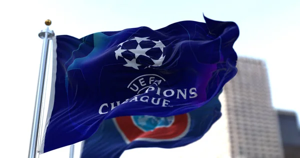 Nyon Swi Mayo 2021 Bandera Champions League Ondeando Viento Con —  Fotos de Stock