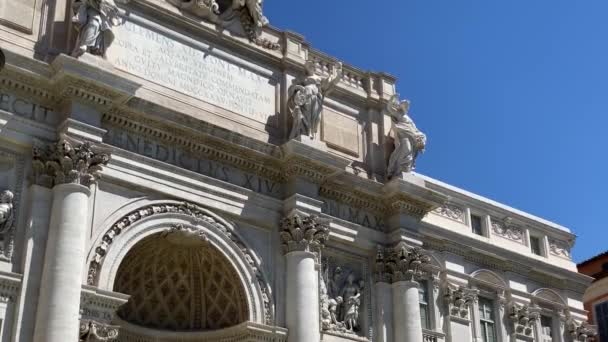 Fachada Fontana Trevi Roma Con Estatua Del Océano Nicho Central — Vídeos de Stock