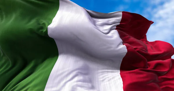 Λεπτομέρεια Της Εθνικής Σημαίας Της Ιταλίας Που Κυματίζει Στον Άνεμο — Φωτογραφία Αρχείου