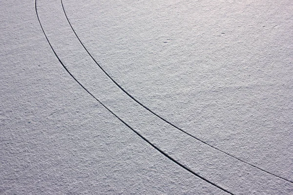 Des Traces Patins Sur Neige Fraîche Fond Texture Neige — Photo