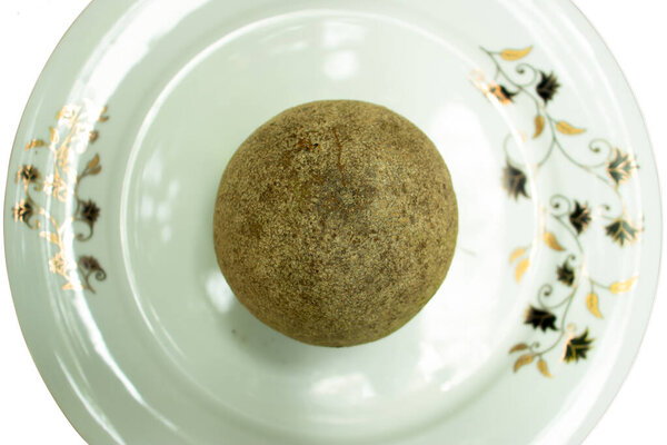 Limonia acidissima that the common names for the species or wood apple or elephant-apple