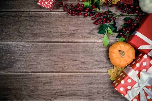 Caja Regalo Roja Accesorios Para Fondo Navideño Navideño Festival Acción —  Fotos de Stock