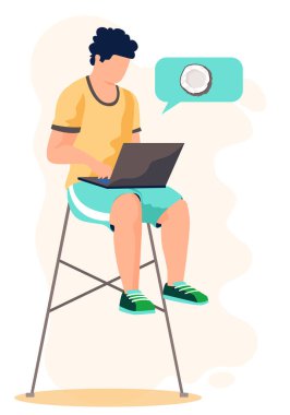 Dizüstü bilgisayarda çalışan serbest çalışan bir adam. Adam hindistan cevizi ifadeli bir mesaj yolluyor. Dinlenmeye çalış.