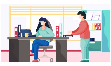 Günlük giysiler giymiş iş adamları dizüstü bilgisayarlı bir masada oturup konuşuyorlar. Ofis çalışanları