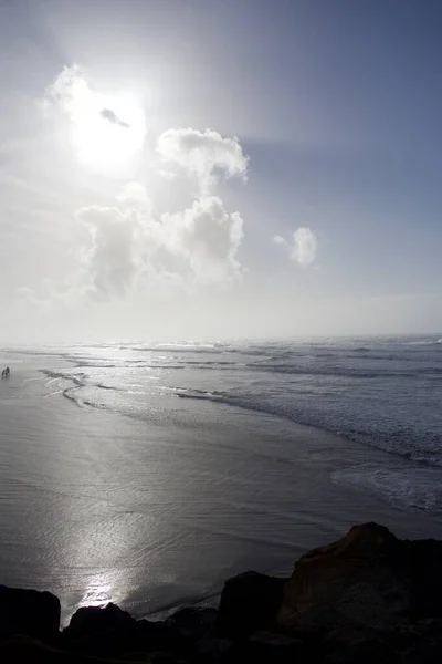 Tiro Ondas Durante Dia Praia — Fotografia de Stock