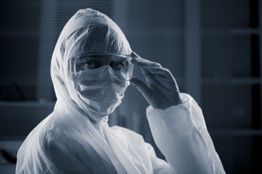 Hazmat uygun olarak araştırmacı