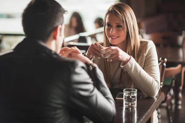 Romantische koffiepauze — Stockfoto