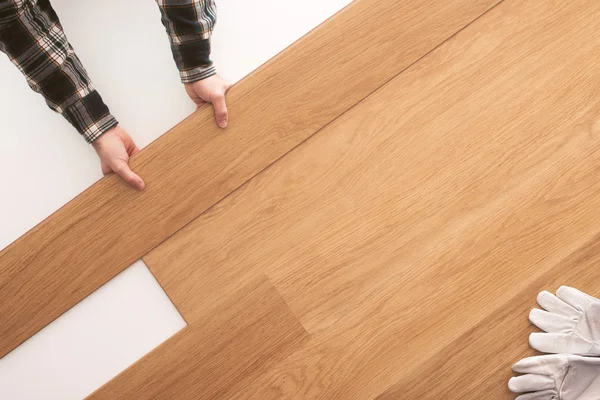 Dřevěné podlahy instalace doma — Stock fotografie