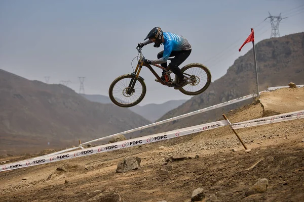 American Series MTB DHI Lima, Amancay 'da doğal iniş pistinde hızlı hareket