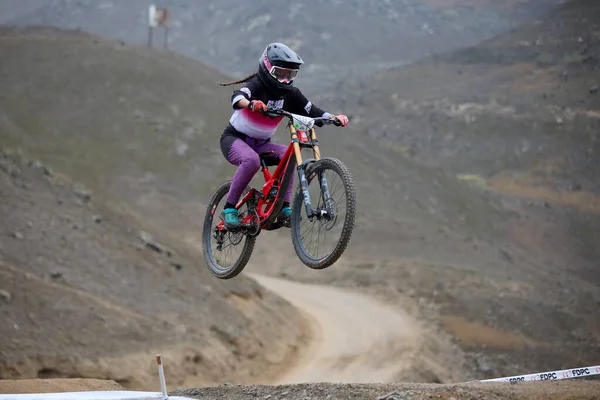 American Series MTB DHI Lima, Amancay 'da doğal iniş pistinde hızlı hareket