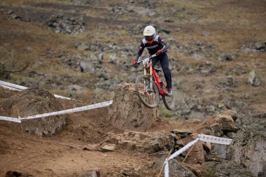 American Series MTB DHI Lima, Amancay 'da doğal iniş pistinde hızlı hareket