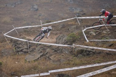 American Series MTB DHI Lima, Amancay 'da doğal iniş pistinde hızlı hareket
