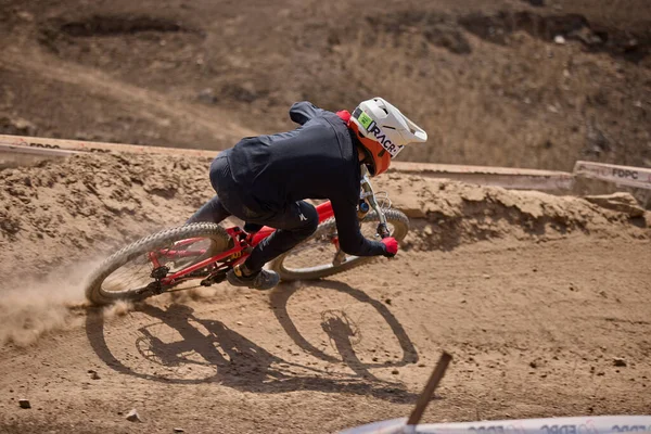 American Series MTB DHI Lima, Amancay 'da doğal iniş pistinde hızlı hareket