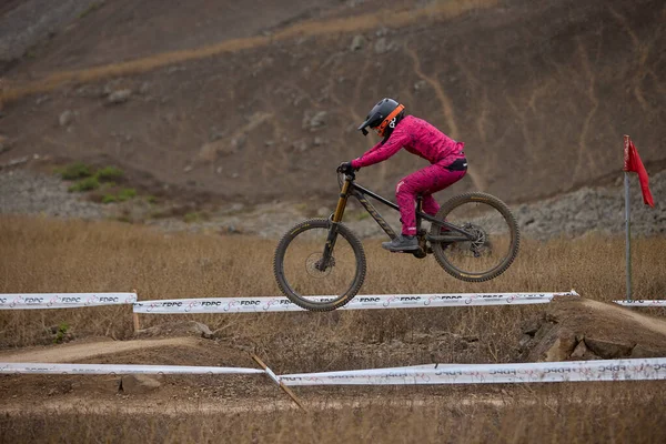 American Series MTB DHI Lima, Amancay 'da doğal iniş pistinde hızlı hareket