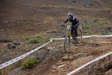 American Series MTB DHI Lima, Amancay 'da doğal iniş pistinde hızlı hareket