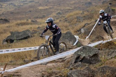 American Series MTB DHI Lima, Amancay 'da doğal iniş pistinde hızlı hareket