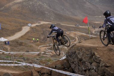 American Series MTB DHI Lima, Amancay 'da doğal iniş pistinde hızlı hareket
