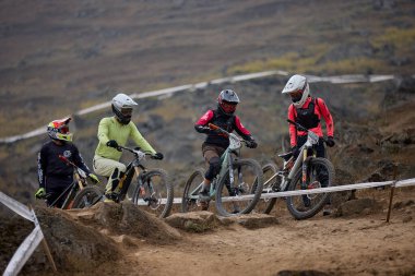 American Series MTB DHI Lima, Amancay 'da doğal iniş pistinde hızlı hareket