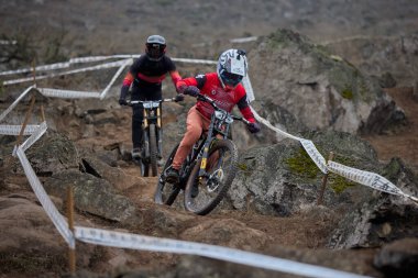 Copa Downhill 'deki doğal yokuş aşağı pistinde hızlı hareket.