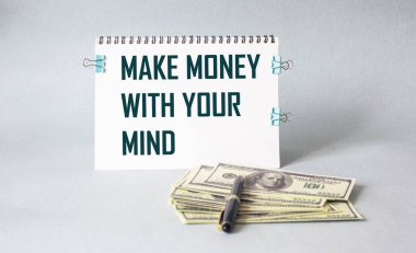 Bir defter, dolar ve kalemin yanında aklınla para kazan.