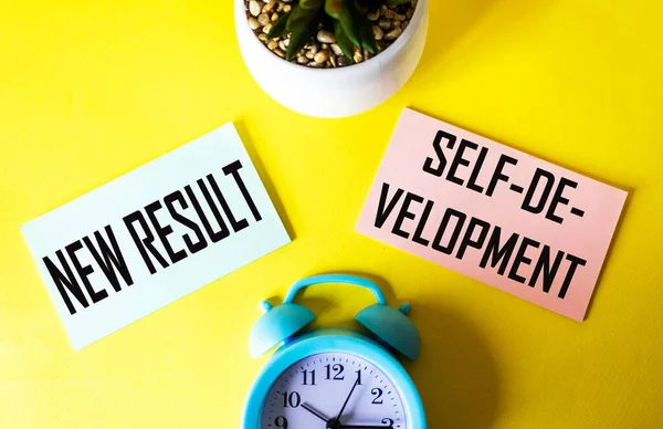 Nova Forma Pensar Novo Resultado Auto Desenvolvimento Citação Motivacional Palavras — Fotografia de Stock