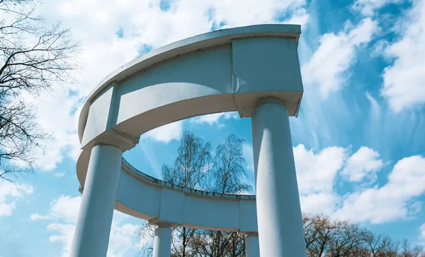 Kolumny Rotundy Tle Błękitnego Nieba Tło Architektoniczne — Zdjęcie stockowe