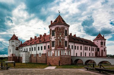 Beyaz Rusya 'daki Mir Kalesi Kompleksi, Grodno Bölgesi. UNESCO, Dünya Mirasları Listesi.