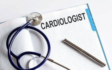 Masada steteskoplu CARDIOLOGIST yazılı kağıt