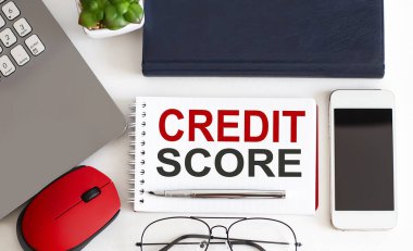 Kredi Puanı ve iş dünyası hakkında Araçlar ve Notlar içeren Not Defteri