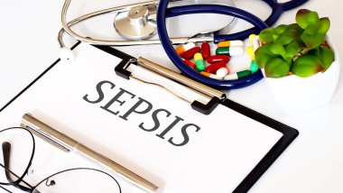 Medicamentlerin Arkaplanı ve Steteskoplu SEPSIS metni