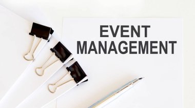 Olay Yöneticisi ofis araçlarıyla beyaz sayfaya yazıldı