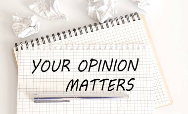 Kelime yazma metni senin görüşün. Not defterindeki iş konsepti