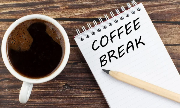 Cofee Break Testo Taccuino Con Caffè Sullo Sfondo Legno — Foto Stock