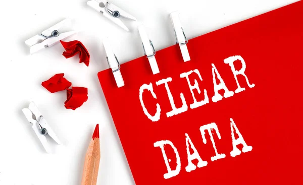Texte Clear Data Sur Papier Rouge Avec Des Outils Bureau — Photo