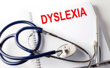 DYSLEXIA metin ve steteskop ile Not Defteri