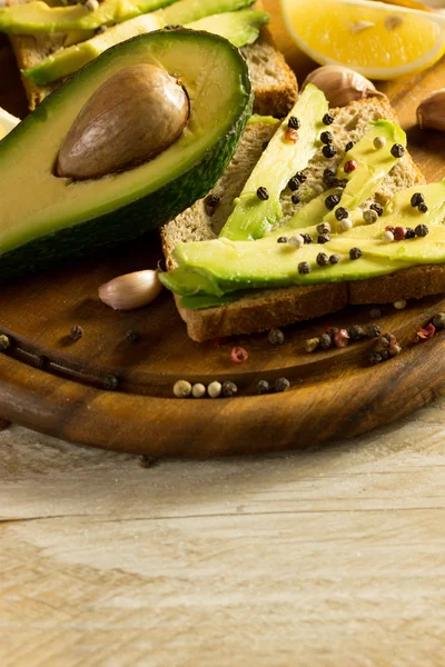 Avocado-Sandwich — Stockfoto