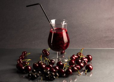 Smoothie with cherry and black currant