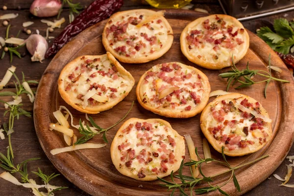 Mini-Pizzen Stockbild