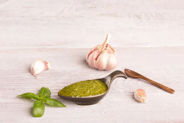 Pesto — Stockfoto