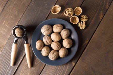 Ceviz Fındıkkıran ve ceviz yağı ile