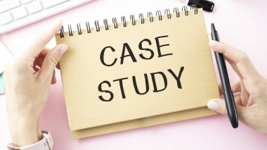 Not defterine kalemle yazılmış bir vaka çalışması notu