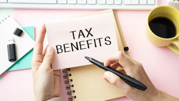 Closeup Businessman Holding Card Text Tax Benefits Business Concept Image — Stock Photo, Image