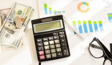 Maliyet sözcüğü - madeni paralarda yükselen konsept