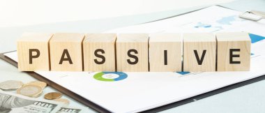 PASSIVE Kelime Tahta Küp iş ve finansal konsept ile yazılmış