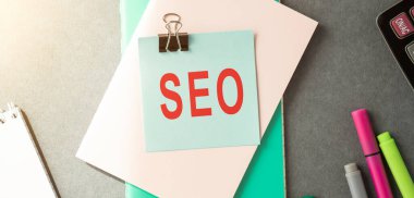 Seo işi, arama motoru optimazyonu, konsept bulut şeması. Mavi Ton