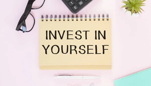 Investieren Sie Sich Selbst Geschäftsmotivation Und Persönliches Branding Konzept — Stockfoto