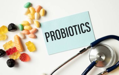 PROBİOTİK tıp konseptine sahip not defteri, DÜŞÜNÜLDÜ TABLETLER