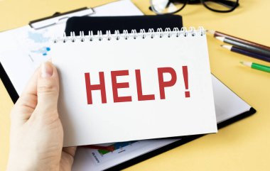 El yazısı yazması. İşaretleyici ve konsept konusunda yardımcı olabiliriz.