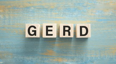 Küp ve kitaplardan gelen GERD Gastroözofageal reflü hastalığı.
